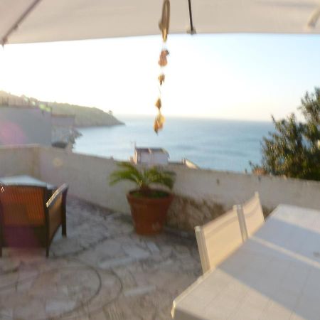 Casa Vacanze Vincenzo E Rosanna Castro  Exterior foto