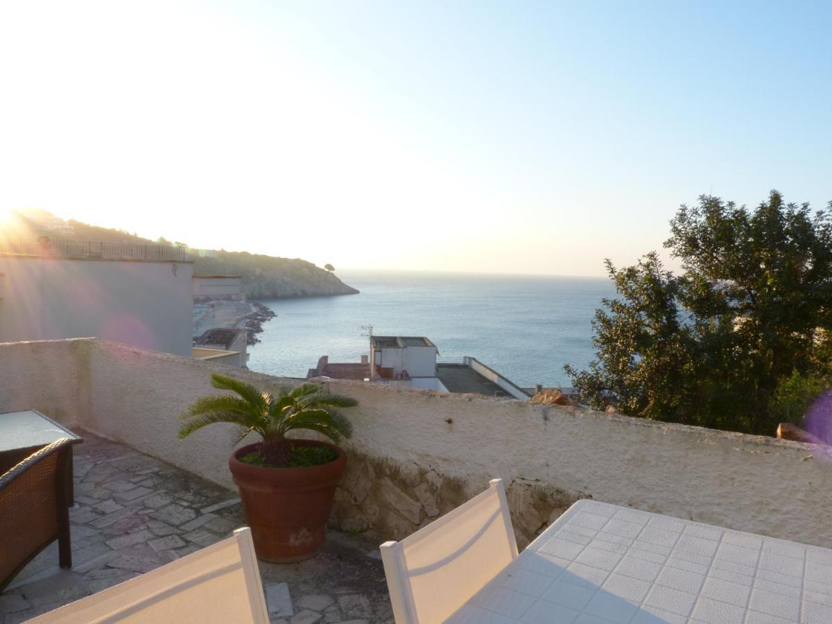 Casa Vacanze Vincenzo E Rosanna Castro  Exterior foto